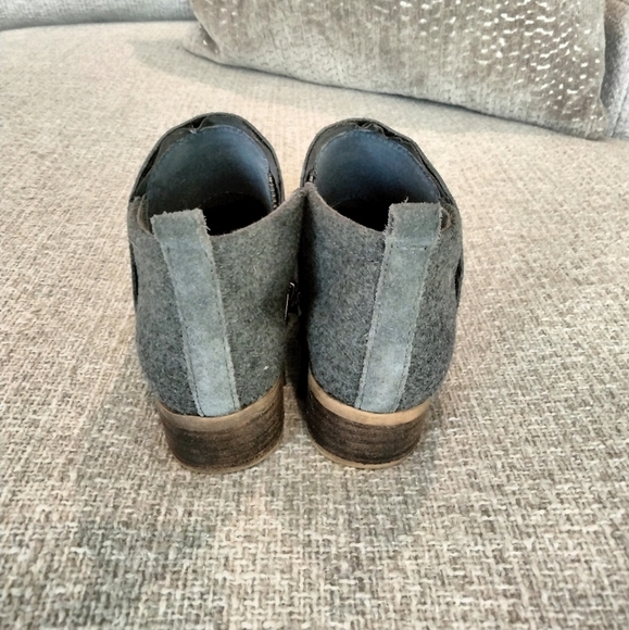 Toms Ankle Boots - Picture 4 of 7